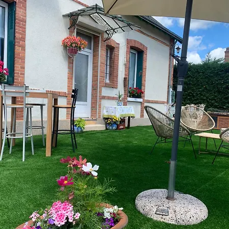 Eiffel Tower Paris Bed & Breakfast Paris