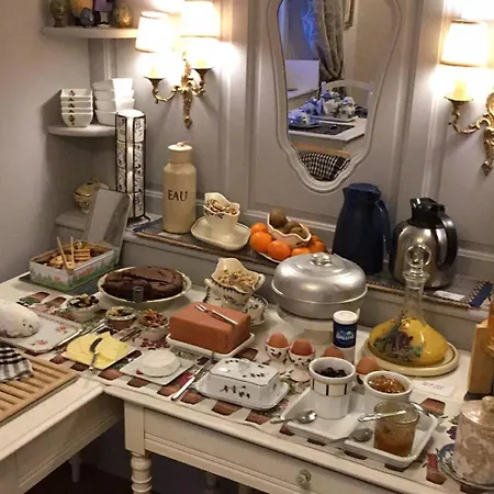 Bed & Breakfast Eiffel Tower Paris Paris
