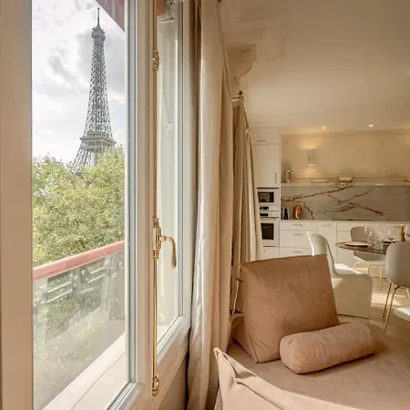 Bed and breakfast Eiffel Tower París